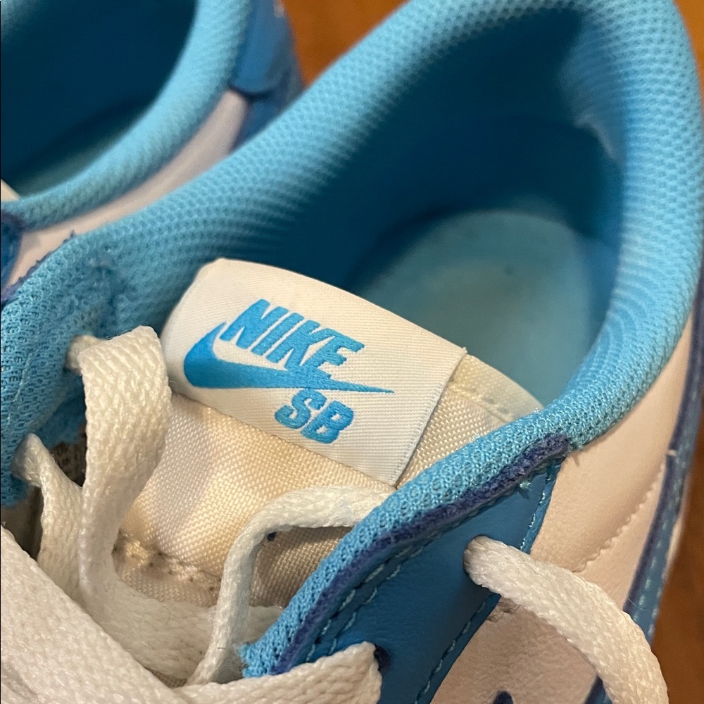 Jordan 1 SB collab UNC blue men’s 9 - Picture 11 of 12